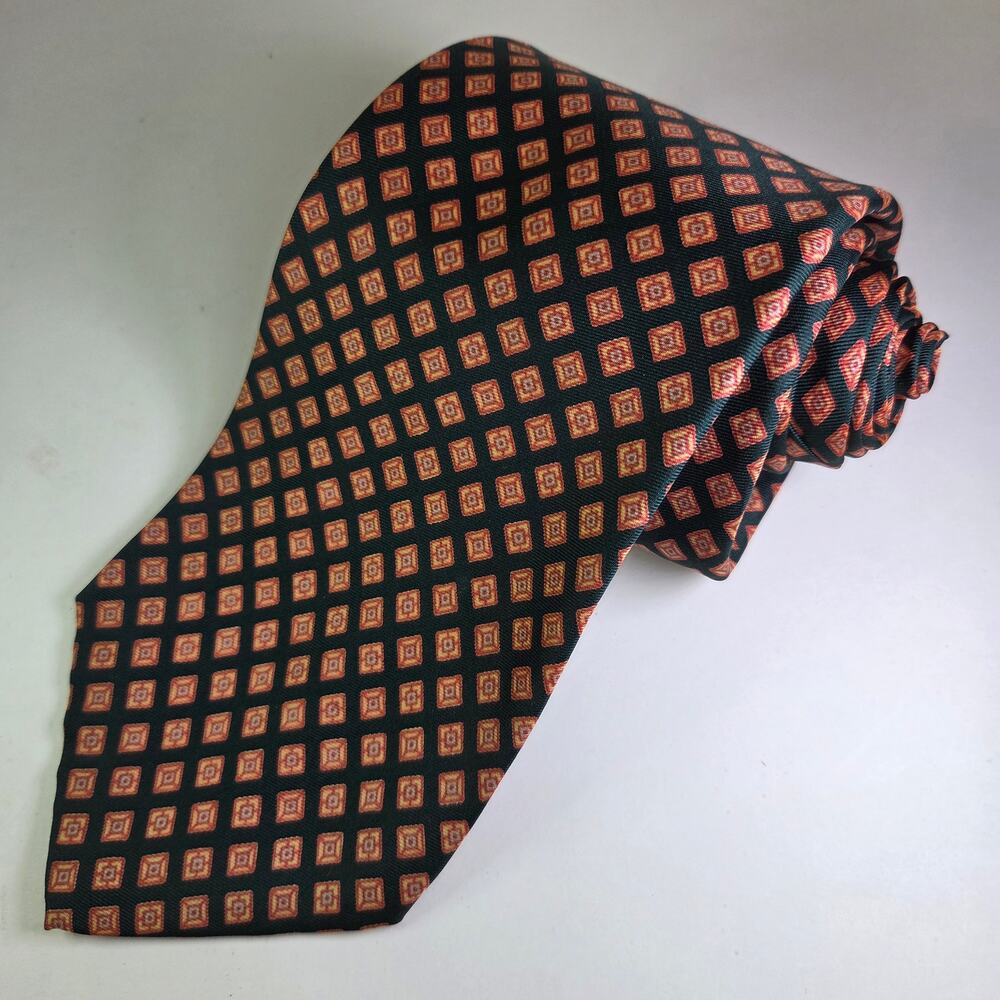 Vintage Dayton’s Northbriar Shop Tie by Reis – Dark Green Geometric 4"x54"